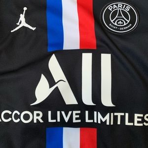 Nike PSG fourth kit limited edition size s